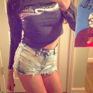 y2k 90s gray winter graphic long sleeve tee